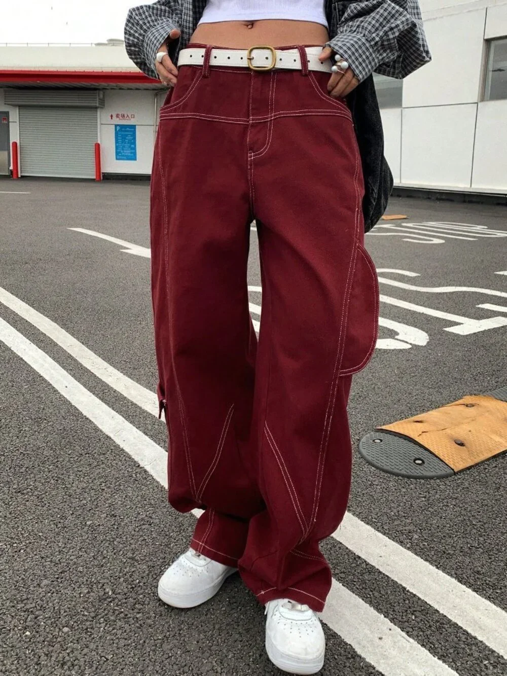 Burgundy Casual Women's Loose Fit Cargo Jeans Y2k